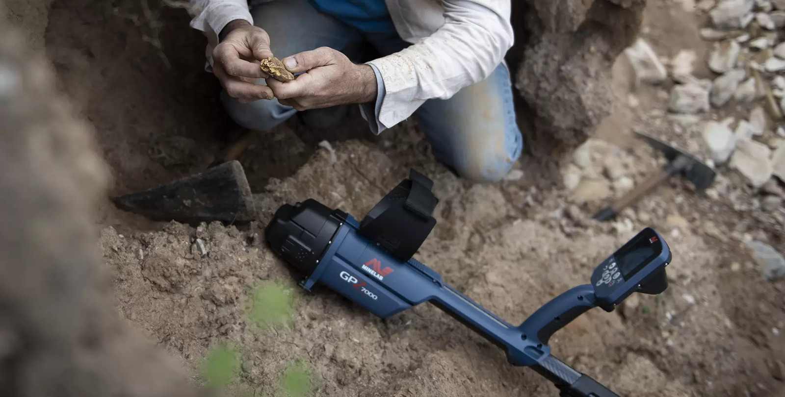 Buy Minelab GPZ 7000 Metal Detector Bundle Deal Online