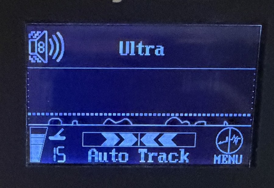 AlgoForce E1500 Plus screen showing Tracking Ground Balance Speed 2