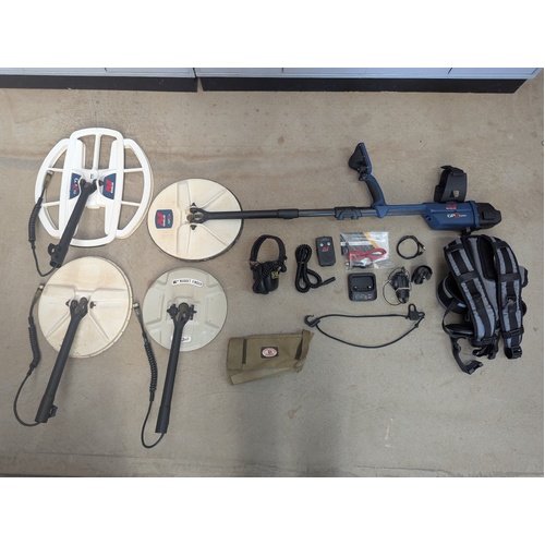 Minelab GPZ 7000 Metal Detector Second Hand