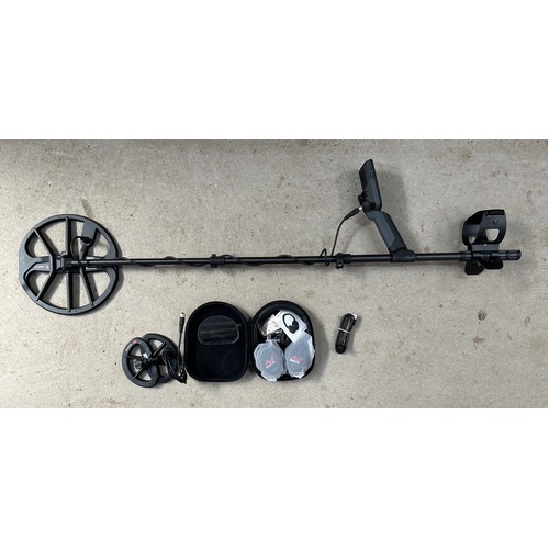 Minelab Equinox 900 Metal Detector Second Hand