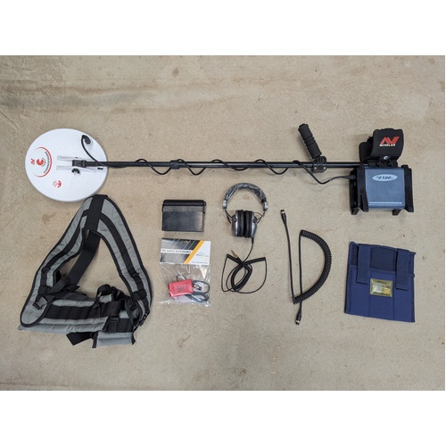 MInelab SD 2100 V2 Metal Detector Second Hand