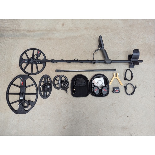 Minelab Equinox 800 Metal Detector Second Hand