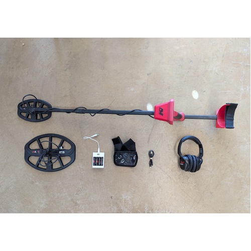 Minelab Vanquish 540 Pro Pack Metal Detector Second Hand